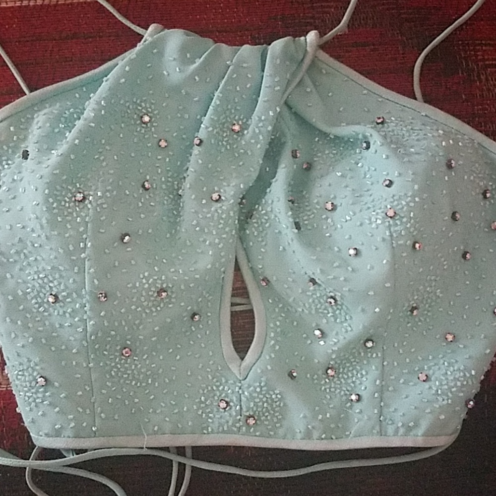 Precious Formals - Picture 7 of 8